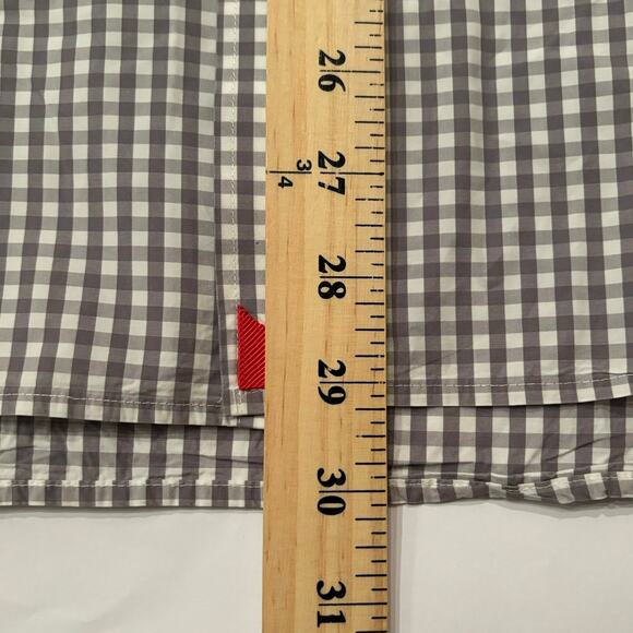 Untuckit Men's Gray & White Checked Point Collar Button Down XL Shirt - Picture 6 of 6